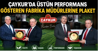 Çaykur’da Üstün Performans Gösteren Fabrika Müdürlerine Plaket