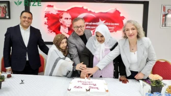 Kars Valisi Ziya Polat ve Eşi Pınar Filiz Polat'tan Huzurevi’nde Anlamlı Ziyaret