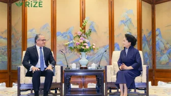 Peng Liyuan, UNESCO Genel Direktörü Halid el-Anani ile Önemli Bir Görüşme Gerçekleştirdi
