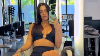 Sezen Destina Kimdir?