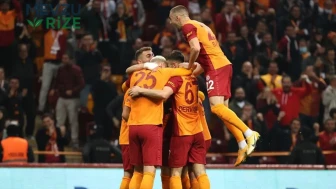 Galatasaray'ın Şampiyonluk Kutlaması Canlı Yayında! İzlemek İçin Tıklayın!