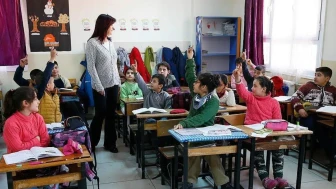 MEB'den Öğretmenlere Güzel Haber: İl İçi Tayin Başvuruları İçin Süre Uzatıldı!