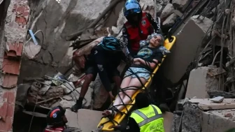 Venezuela'da Şiddetli Depremler: 7.2 ve 7.5 Şiddetinde Sarsıntılar Onlarca Bina ile Birlikte Çökerken, Can Kayıpları Artıyor