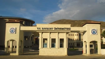 Bayburt Üniversitesi (BAYÜ) 2026 Tercih Rehberi: Taban Puanları (Son 4 Yıl) Başarı Sıralamaları