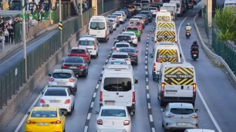 Sürücüler İçin Yeni Dönem: Resmi Gazete'de Yayınlanan Düzenleme Resmen Uygulamaya Geçiyor!