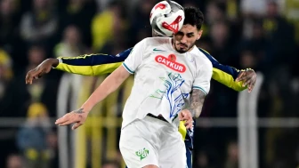 Çaykur Rizespor'da milli stoper ile ilgili karar verildi!
