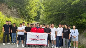 Samandere'de 60 Gençten Oluşan Buluşma: Doğa Kampı Etkinliği Gerçekleşti!
