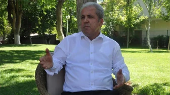 Nimet Özdemir’in AKP’ye katılımı sonrası Şamil Tayyar’dan siyasi transferlere yönelik sert eleştiriler geldi!