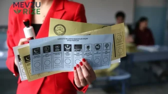 Haziran anketinde dikkat çeken sonuç: Kararsızlar zirvede, iki parti barajı aştı