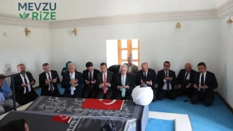 TBMM Başkanı Kurtulmuş, Gazi Süleyman Paşa'nın Türbesini Ziyaret Etti