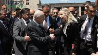 Ayşegül Yıldız, İbrahim Tatlıses'in Eski Eşi Olarak Siyaset Arenasına Girdi!