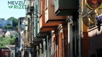 İstanbul'un Tarihi Zenginliği: Balat'ın Renkli Sokaklarında Geçmişin İzleri Canlanıyor