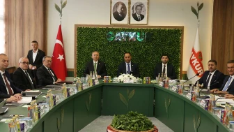 Kıratlı: ÇAYKUR, Doğu Karadeniz'in Ekonomik Güvencesi ve Üreticilerin Teminatı!
