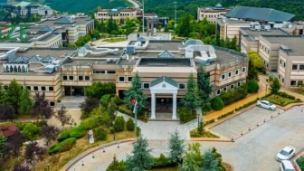 Kocaeli Üniversitesi (KOÜ) 2026 Tercih Rehberi: Taban Puanları (Son 4 Yıl) Başarı Sıralamaları