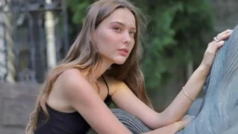 Altı Üstü İstanbul’un Naz’ı merak konusu oldu: Elçin Zehra İrem dikkatleri çekti