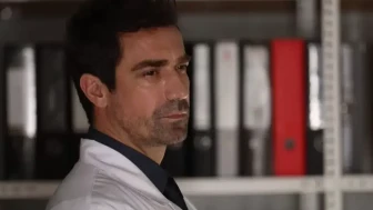 İbrahim Çelikkol’un Hayatı ve Kariyeri: Nereli, Hangi Dizilerde Rol Aldı ve Evlilik Durumu Nedir?