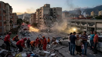Venezuela'nın Karakas Şehri'nde Şiddetli Deprem, Yıkım ve Panik Yayılıyor!