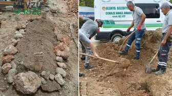 Yeşilçam'ın Efsane İsimlerinden Biri Hızla Toprağa Verildi: Hayranları Son Veda için Yetişemedi!