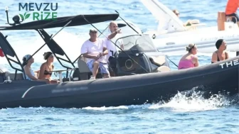 Bodrum'da Fatih Terim Gündemi: Yanında Bulunan İsimle Dikkatleri Üzerine Çekti!