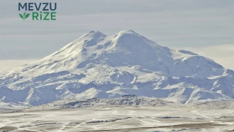 Elbruz Dağı'nda Kar Fırtınası Faciası: 5 Dağcı Hayatını Kaybetti