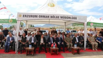 Erzurum'da ORKÖY Desteğiyle 27 Aileye Traktör, 4 Aileye Tambur Ekipmanı Teslim Edildi