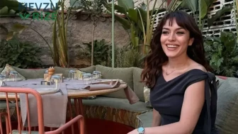 Ezgi Mola'dan İş Dünyasına Giriş: Alaçatı'da Yeni Projesini Tanıttı