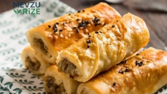 Kahvaltınızı Şenlendirecek: Pratik ve Çıtır Kıymalı Börek Tarifi!