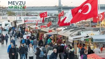 Turizm Sektörü Büyük Darbe Aldı: Gelirler Düşerken, Turist Akını da Azalıyor