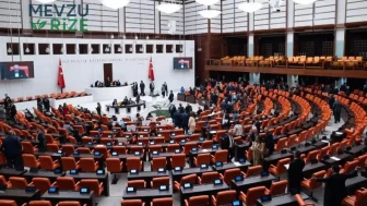 Türkiye'de 12. Yargı Paketi Resmi Olarak Meclis'ten Geçti