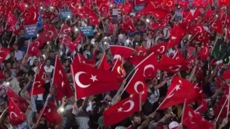 15 Temmuz 2026 Resmi Tatil mi? Yarım Gün mü? İşte Kamu Kurumları, Bankalar ve PTT'nin Çalışma Durumu
