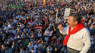 Yeni Kurulan Partinin Arkasında Gizli Destekleyici Mi Var?