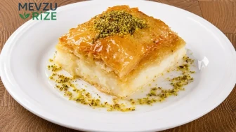 Yunan Mutfağı'na Yeni Bir Tatlı Eklendi! Tarifi Paylaşıldı!