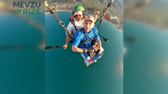 Sosyal Medya Fenomeni, Uzaya Taşınan Lezzetlerle Gökyüzünde Şov Yaptı!