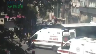 Fatih'te İETT otobüsü caddeye dönüş yapan ambulansla çarpıştı: Çok sayıda yaralı var