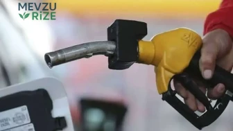 Motorin ve benzine bir seferde şok edici fiyat artışı! Tabelayı görenler gözlerine inanamadı!