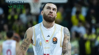 Anadolu Efes, EuroLeague MVP'si Mike James ile 1+1 yıllık sözleşme imzaladı!