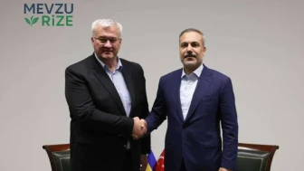 Ukrayna Dışişleri Bakanı'ndan önemli açıklama: Zelenski ve Putin'in buluşması Türkiye'de gerçekleştirilebilir!
