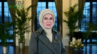 Emine Erdoğan'dan derin anlam taşıyan mesaj: 15 Temmuz, kahramanlığın sembolüdür!