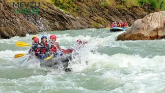 Turistleri Şoke Eden Gizemli Hastalık: Rafting Turu Sonrası Doktorlar da Çaresiz Kaldı!