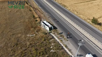 Emniyet Kemeri Hayatı Kurtardı: Sürücü Uyku Halindeydi İhtimali Ortaya Çıktı