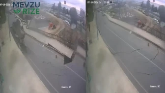 Rize'de Yurt İnşaatının Yanındaki Yol Çöktü, İki Bina Tahliye Edildi!