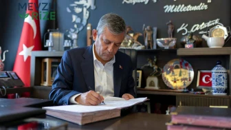 Özgür Özel, CHP'den ayrıldığını açıkladı: Yeni Parti ve logosu tanıtıldı!