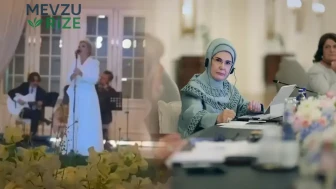 NATO Zirvesi'nde Ajda Pekkan Rüzgarı Esti: İzlenimler ve Görüntüler!