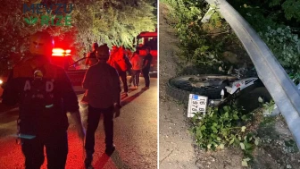 Uçurum Kenarında Terkedilmiş Motosiklet Bulundu: Kurtarma Ekipleri Sürücüyü Araştırıyor