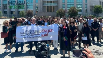 Çağlayan'da Avukatlar İçin Yapılan Açıklamada: 'Yargı Sürecinden Yoksunuz, Saldırı Altındayız'