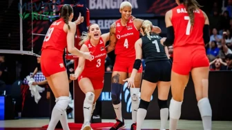 Filenin Sultanları'nın Japonya ile karşılaşacağı voleybol maçı ne zaman? Saat kaçta ve hangi kanalda yayınlanacak? Puan durumu nedir?