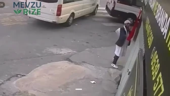 Türk Bayrağını Aşağılayan Şüphelinin 11 Suç Kaydı Ortaya Çıktı!
