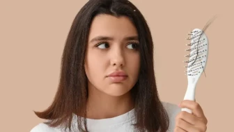 "Saç Uzatmanın Sırları: Beslenme ile Saç Sağlığını Artırın!"