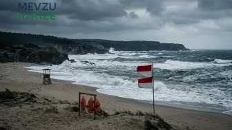 Kırklareli'nde Deniz Kıyısında Giriş Yasağı: Karadeniz Bölgesi'nde İki İlçede Önlemler Alındı