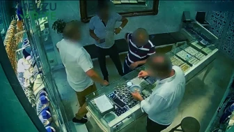 Mezar Soygununda Beklenmedik Sürpriz: Kuyumcuyu Vurgunla Kandırdılar!